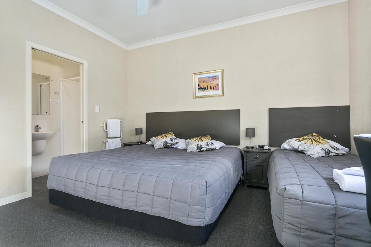 No 1 Motels Кембридж Экстерьер фото